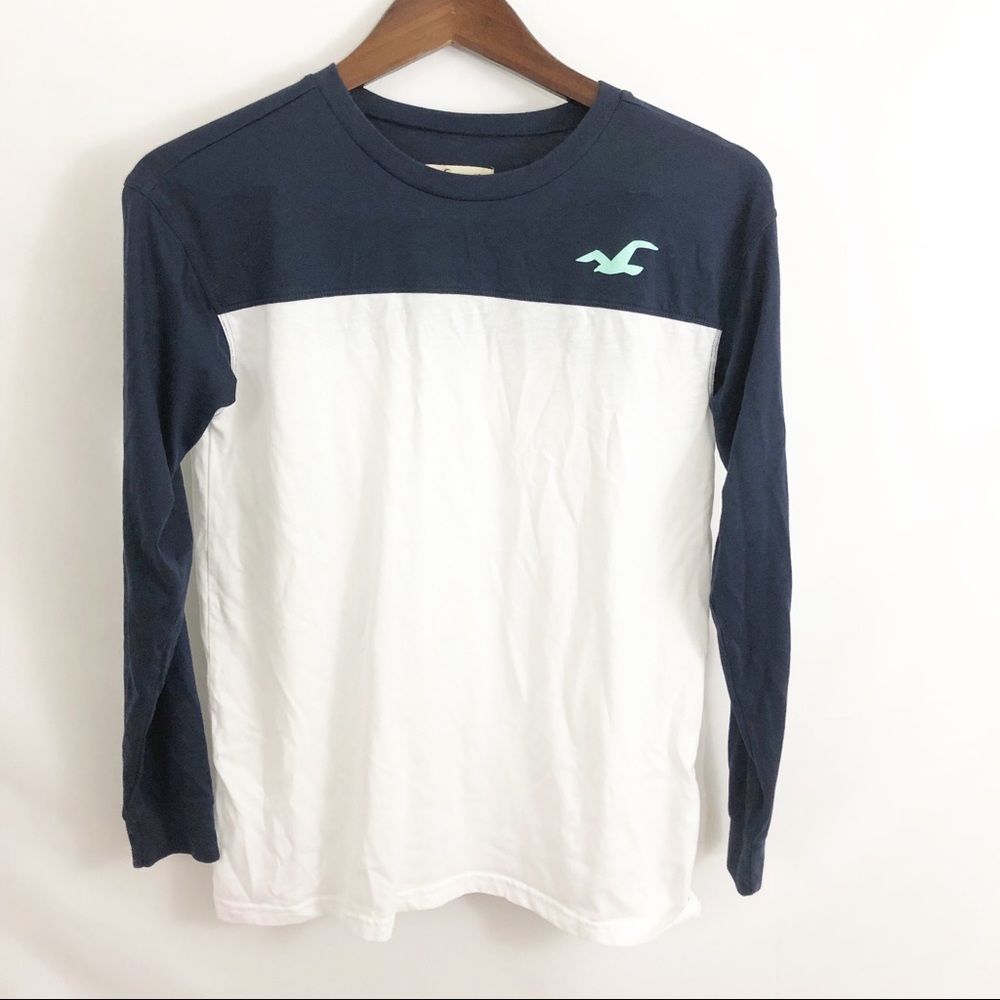 Hollister Long sleeve Teeshirt Size extra small